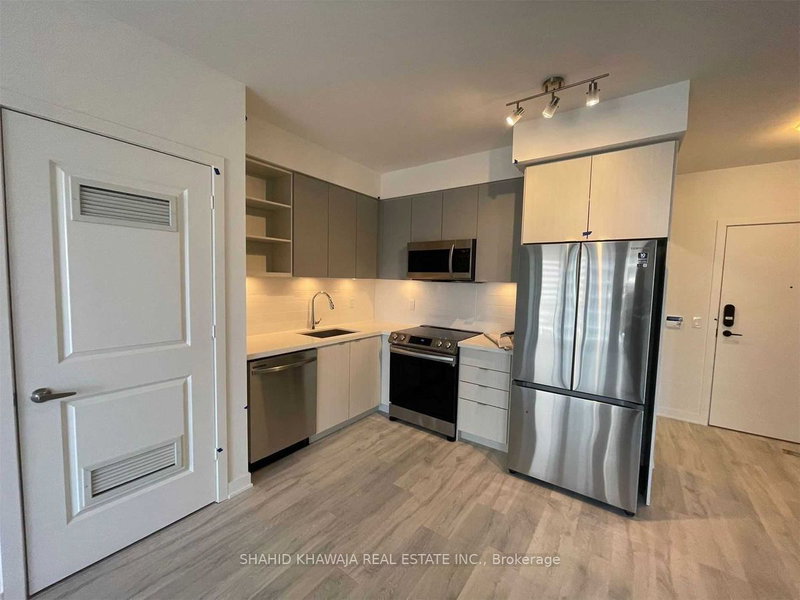 1010 - 4675 Metcalfe Ave, Mississauga, L5M 0Z8 | Image 3