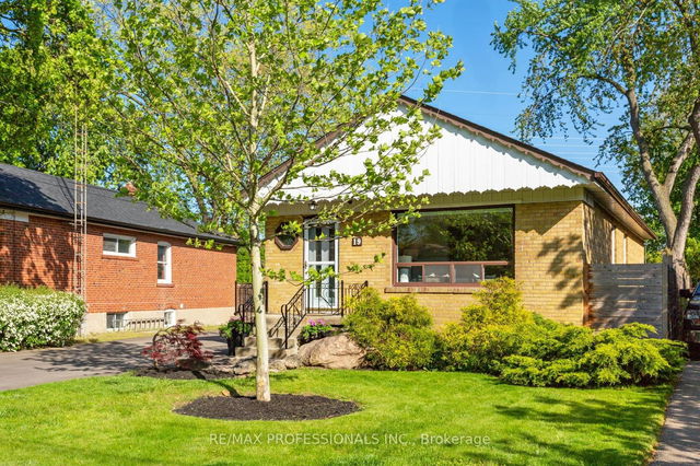 19 Cedarcrest Drive