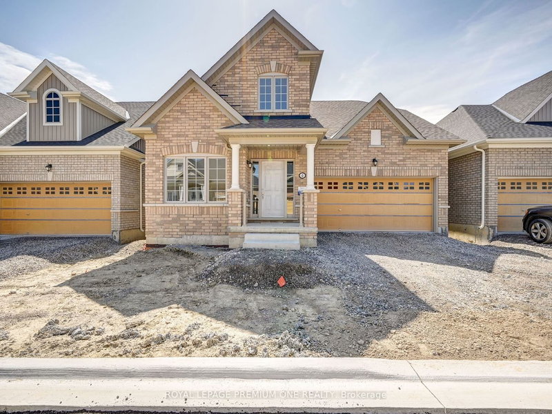 4 Clermiston Cres E, Brampton, L6R 4C7 | Image 2
