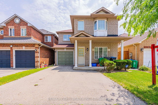 738 Salinger Court