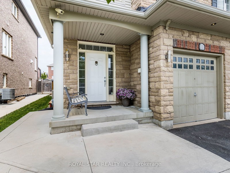 11 Icefall Rd, Caledon, L7C 3T7 | Image 3