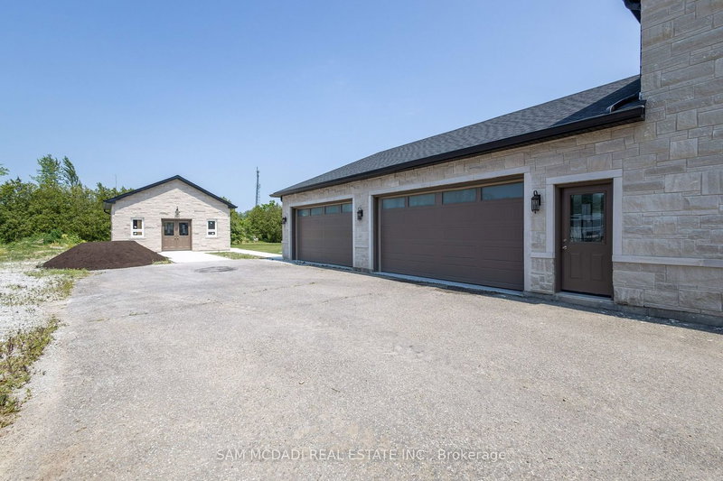 12463 Eighth Line, Halton Hills, L7G 4S4 | Image 2