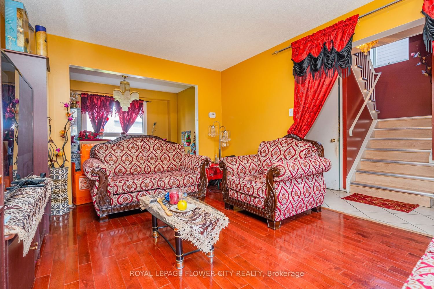 Listing Image 7