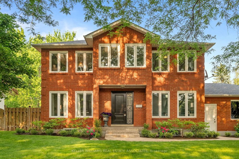 4025 Rolling Valley Dr, Mississauga, L5L 5P3 | Image 3