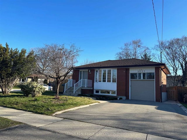 3527 The Credit Woodlands N/A