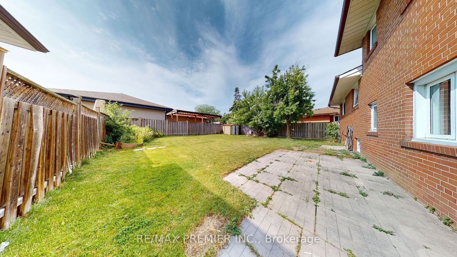Listing Image 40