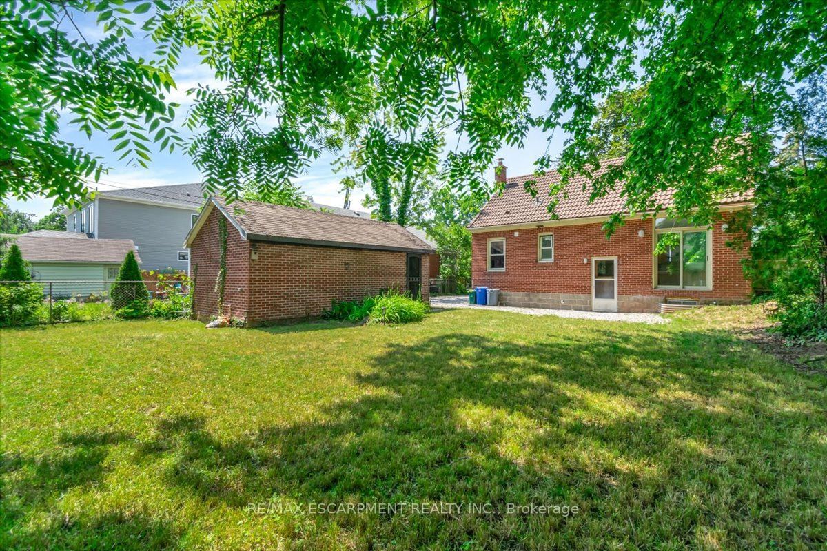 Listing Image 37