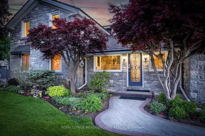 18 Church St, Halton Hills - Georgetown image-0-2