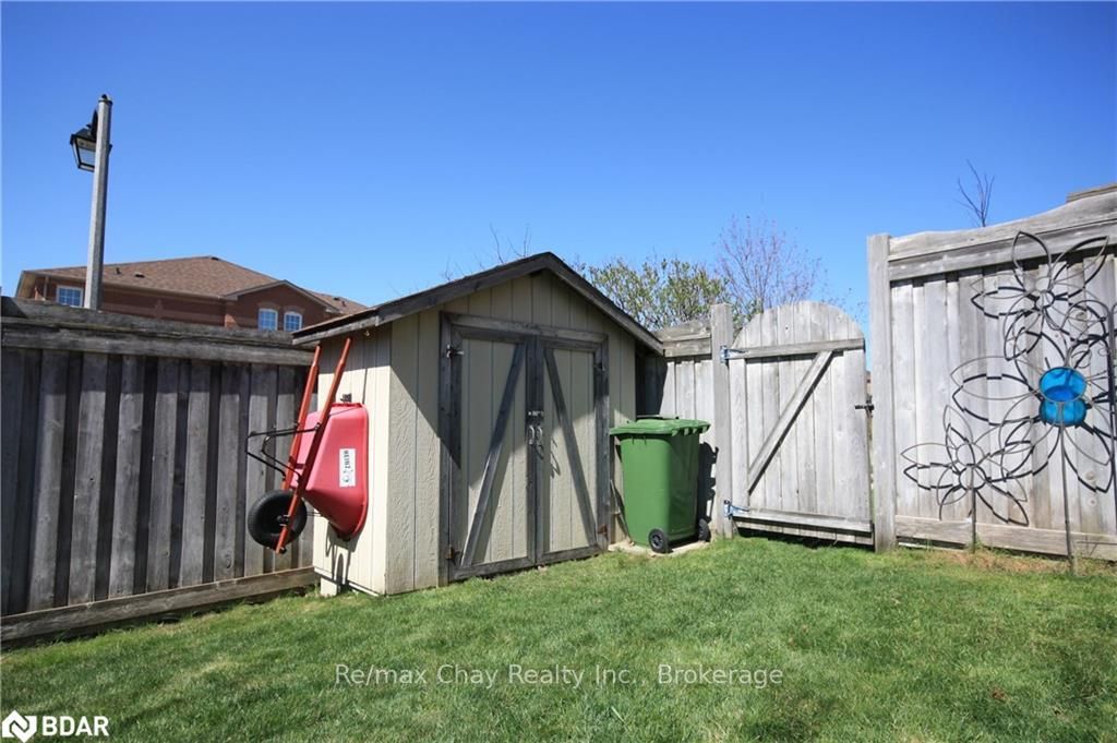 Listing Image 23