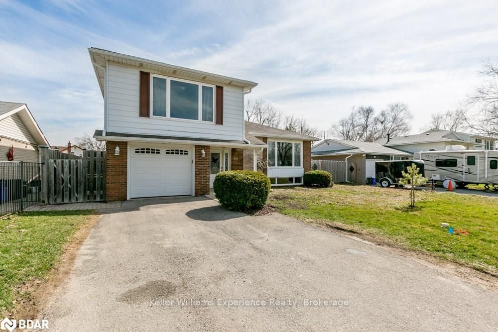 Listing Image 3
