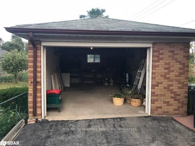 Listing Image 35