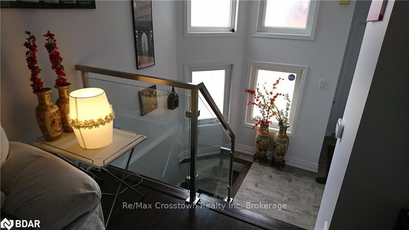 4 Carabram Crt, Brampton, L6X 4M3 | Image 3