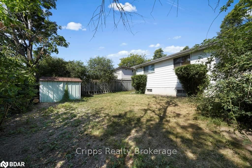 Listing Image 3