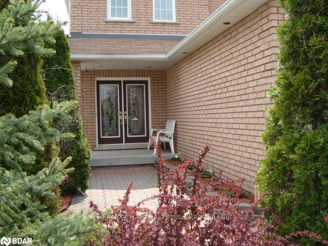 3 Frustac Tr, Caledon, L7E 2A9 | Image 3