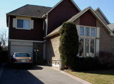 Detached House sold at 19 Elmbrook Crescent, Toronto, Eringate-Centennial-West Deane, M9C5B2 - MLS: W650797