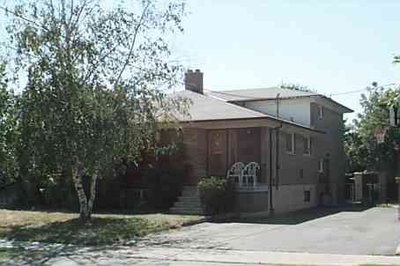 Semi-Detached House sold at 68 Elnathan Crescent, Toronto, Ontario, M9L2G1 - Humber Summit - MLS: W656383