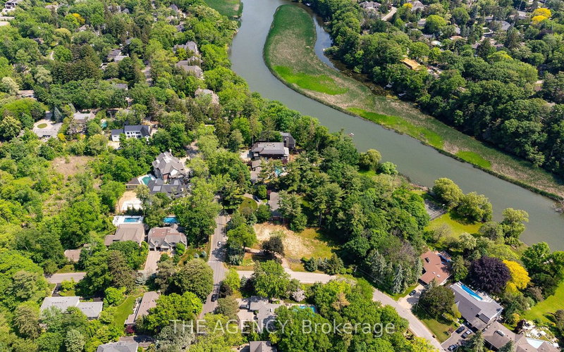 Part 2 - 1470 Pinetree Cres, Mississauga, L5G 2S8 | Image 2