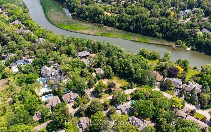 Part 2 - 1470 Pinetree Cres, Mississauga, L5G 2S8 | Image 3