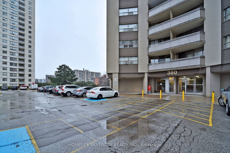 702 - 380 Dixon Rd N, Toronto, M9R 1T3 | Image 3