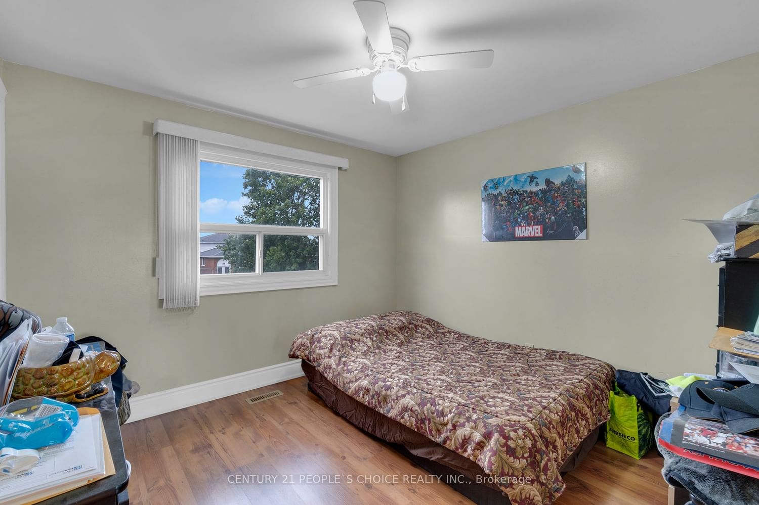 Listing Image 15