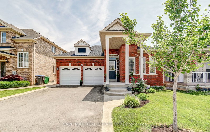 11 Midvale Rd, Brampton, L7A 2N1 | Image 3