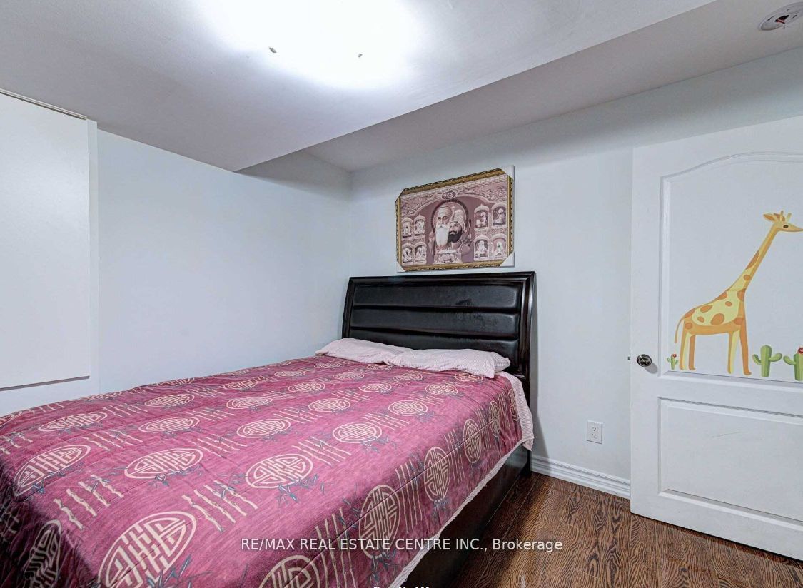 Listing Image 35