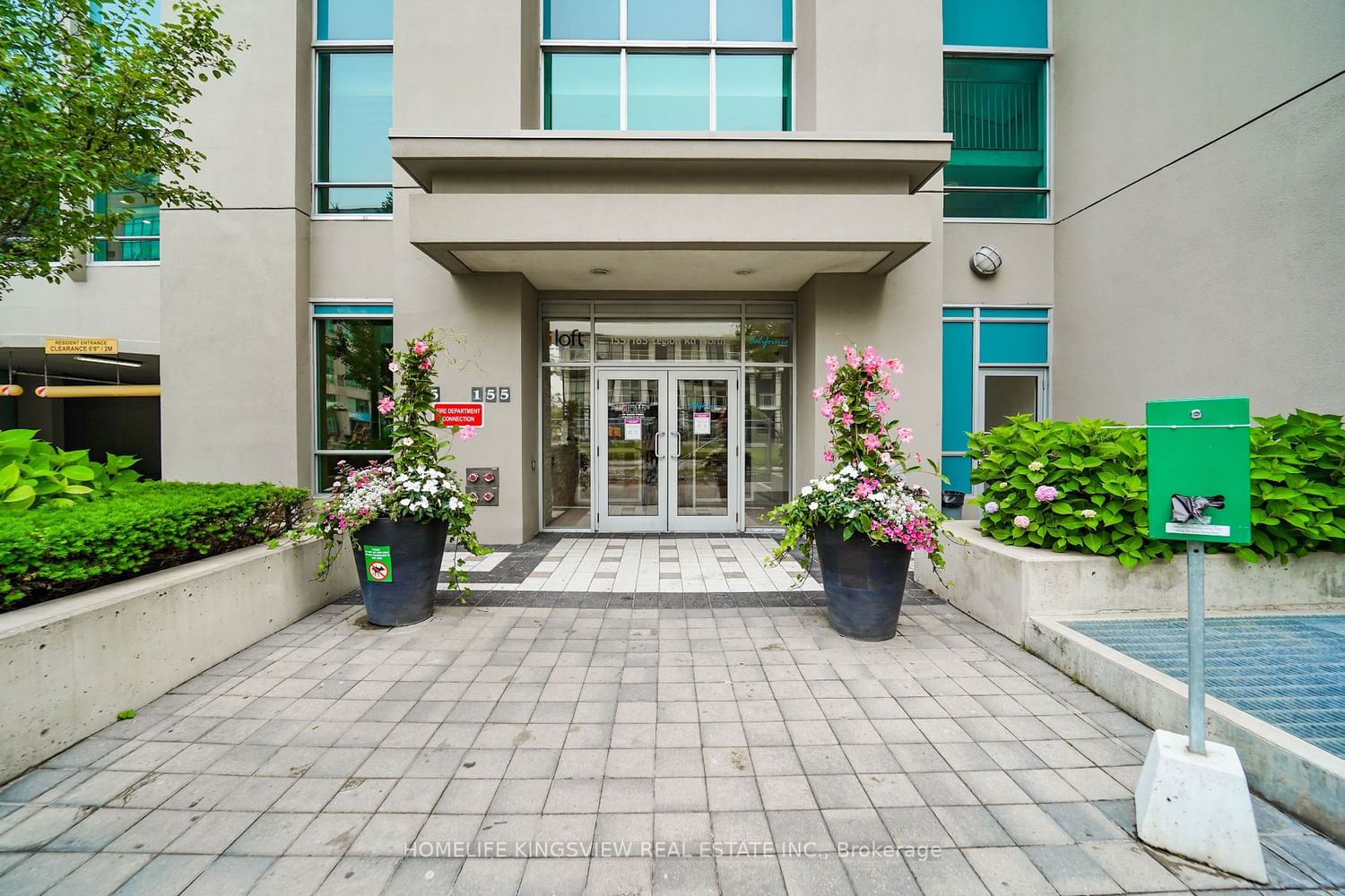 Listing Image 7
