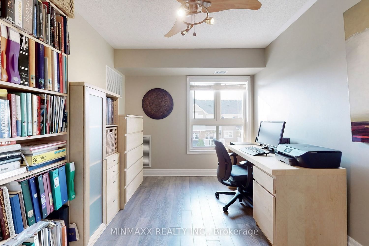 Listing Image 22