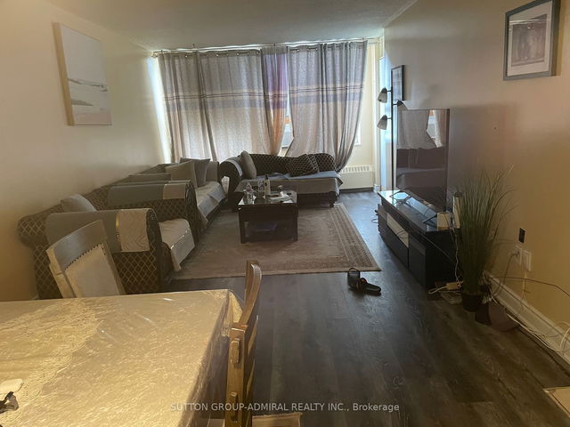 2215 - 320 Dixon Road