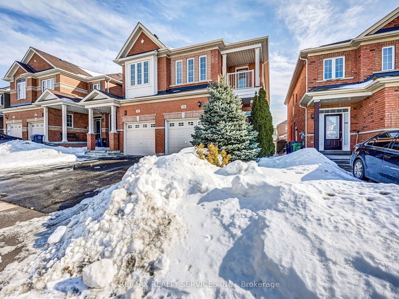 114 Rocky Point Cres, Brampton, L6V 4R8 | Image 2