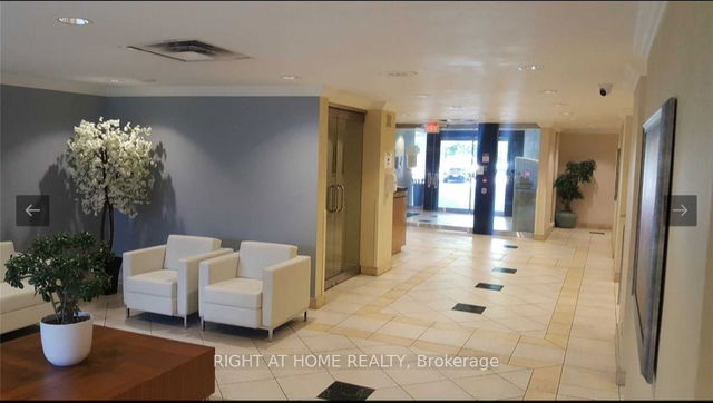 Apt#401 - 61 Richview Road