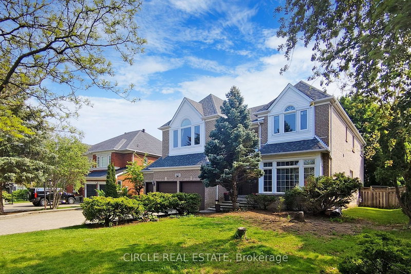 5351 Forest Ridge Dr E, Mississauga, L5M 5B4 | Image 2