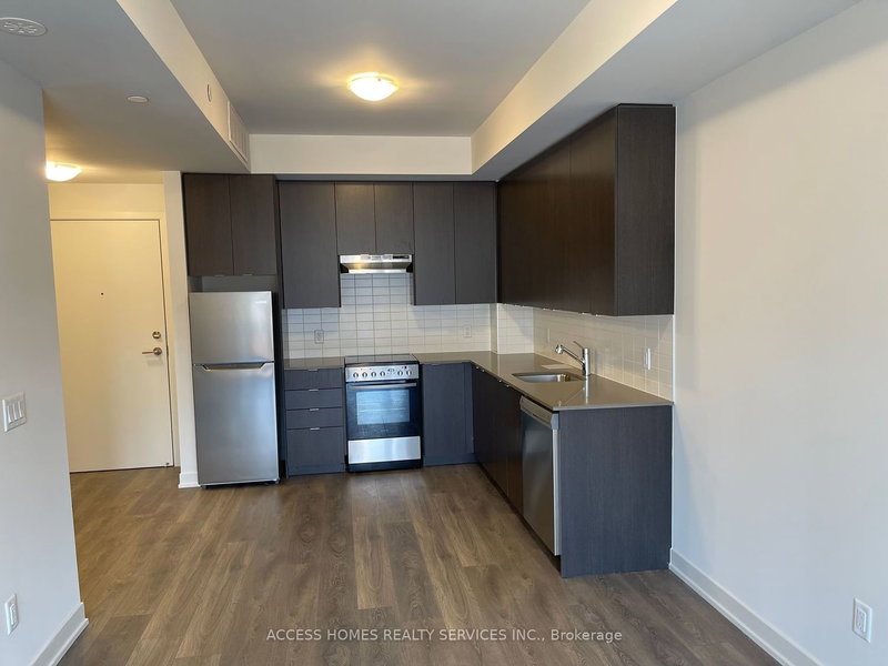 216 - 58 Sky Harbour Dr S, Brampton, L6Y 0C1 | Image 3