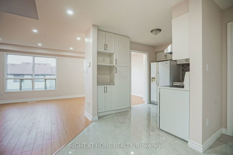 20 - 3510 South Millway Dr, Mississauga, L5L 3T9 | Image 3