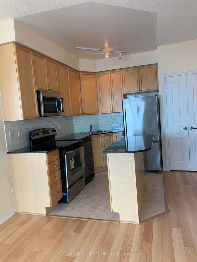 1710 - 225 Webb Drive