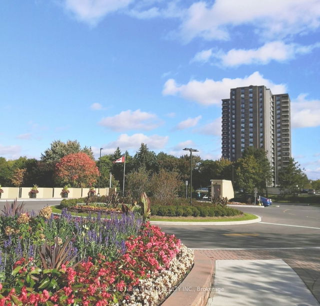 204 - 1485 Lakeshore Road