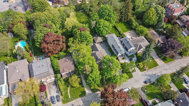65B Burnhamthorpe Crescent