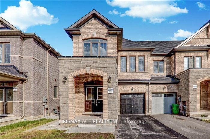 Townhouse sold at 48 Adventura Road, Brampton, Northwest Brampton, L7A 5A7 - MLS: W6648380