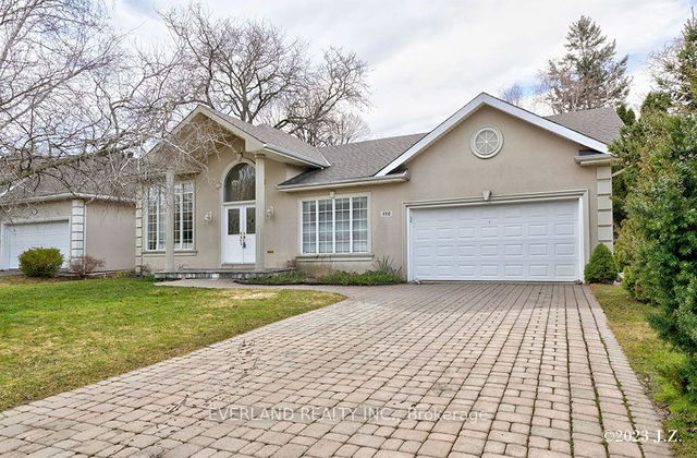 490 The Kingsway Way