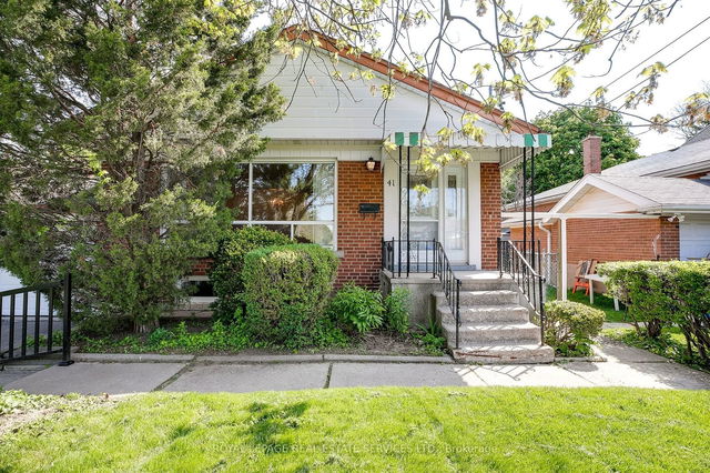 41 Glen Agar Drive