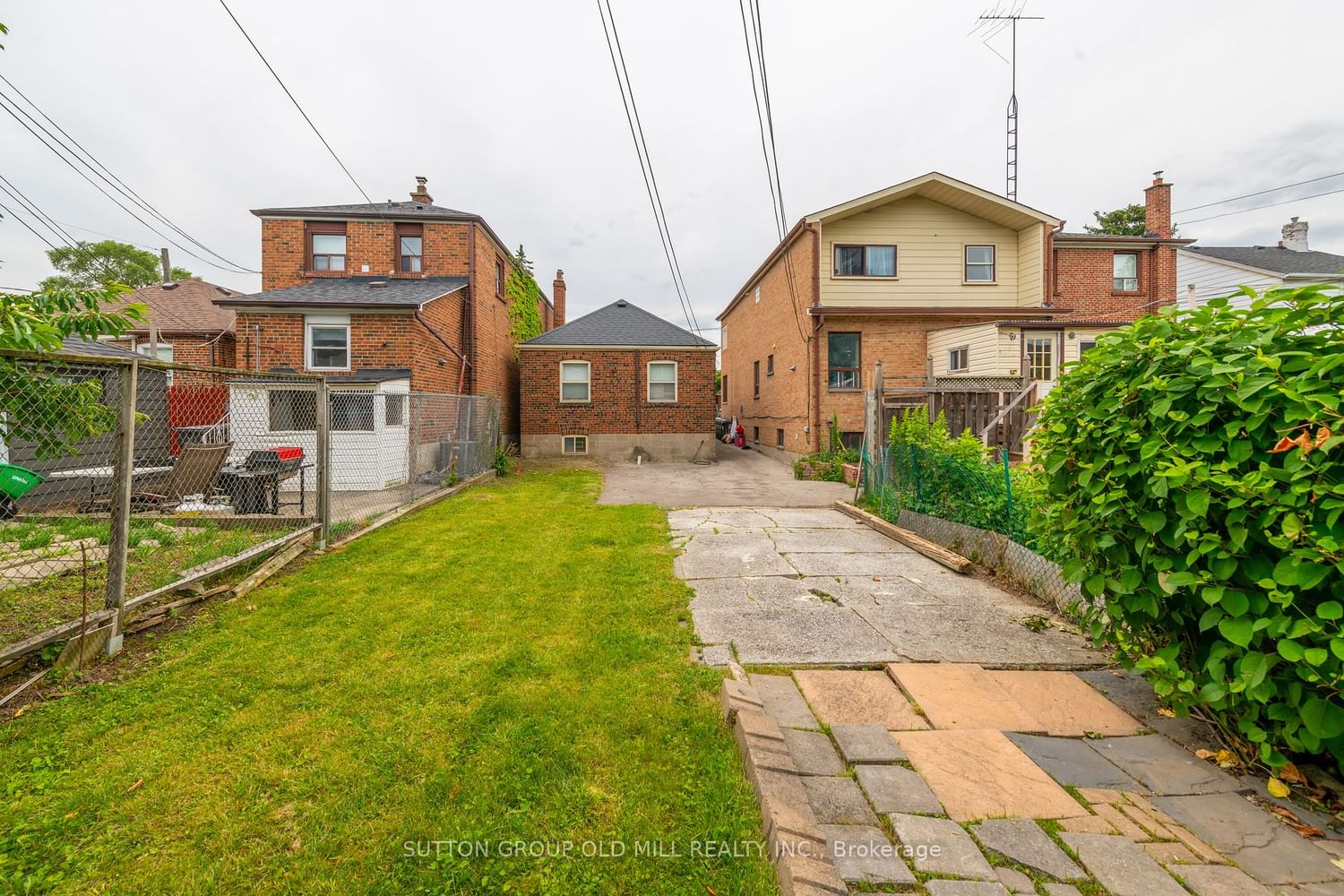 Listing Image 7