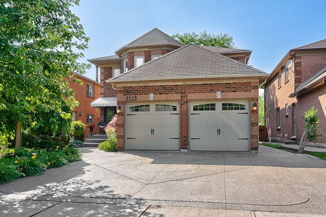 2123 Lumberman Lane