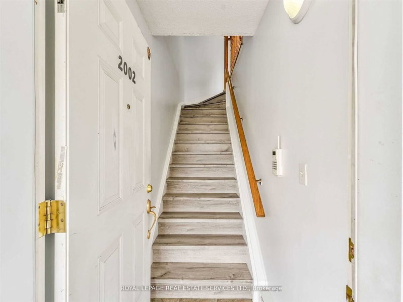 2002 - 3049 Finch Ave W, Toronto, M9M 0A5 | Image 3