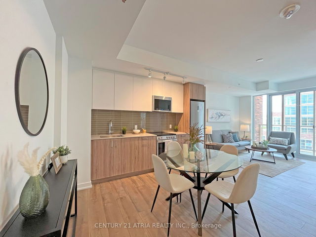 527 - 1787 St Clair Avenue