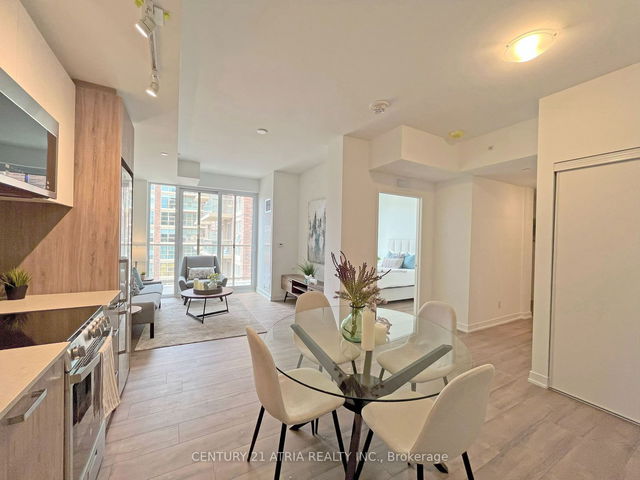 527 - 1787 St Clair Avenue