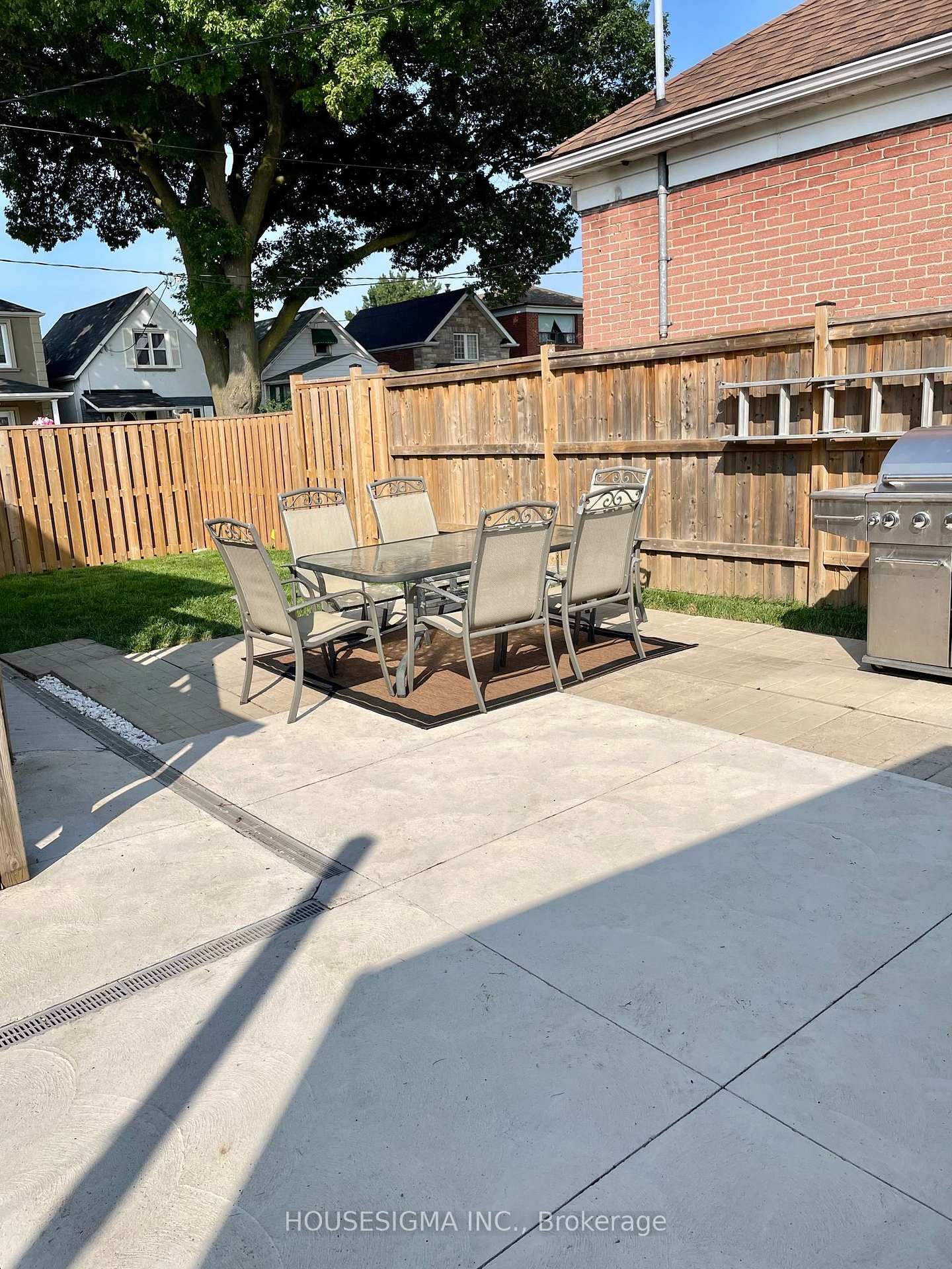 Listing Image 7