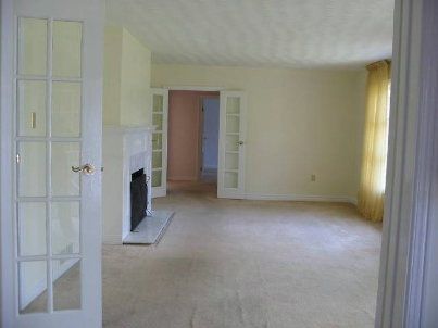 2014 Lakeshore Rd W, Oakville, L6L1G7 | Image 3