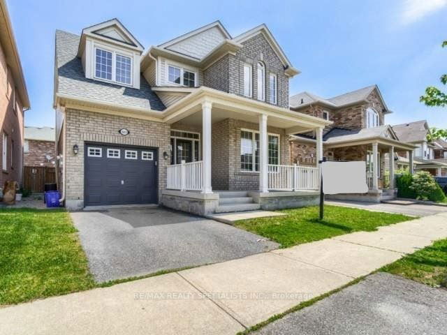 923 Vickerman Way