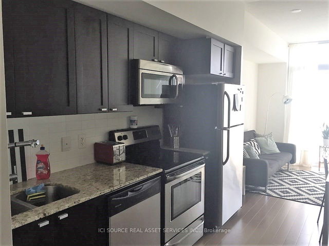 508 - 105 The Queensway N/A