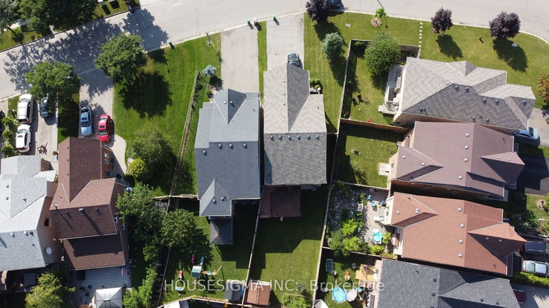 415 Hillbury Dr, Mississauga, L5R 0B2 | Image 3